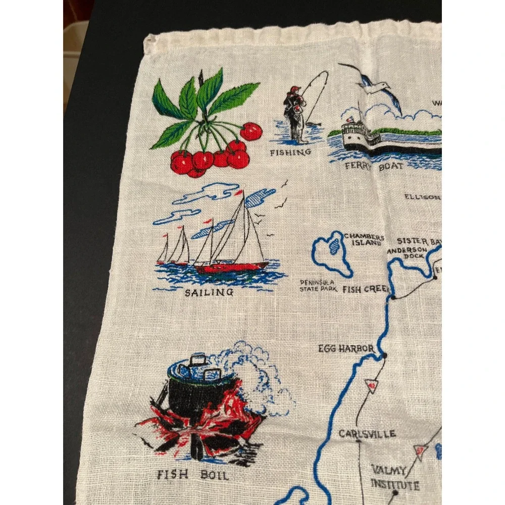 Vintage Door County Wisconsin Souvenir Map Linen Tea Towel Kitchen Decor 15x28